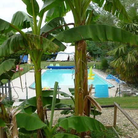 La Vieille Ecole Bed & Breakfast Bourgougnague Luaran gambar
