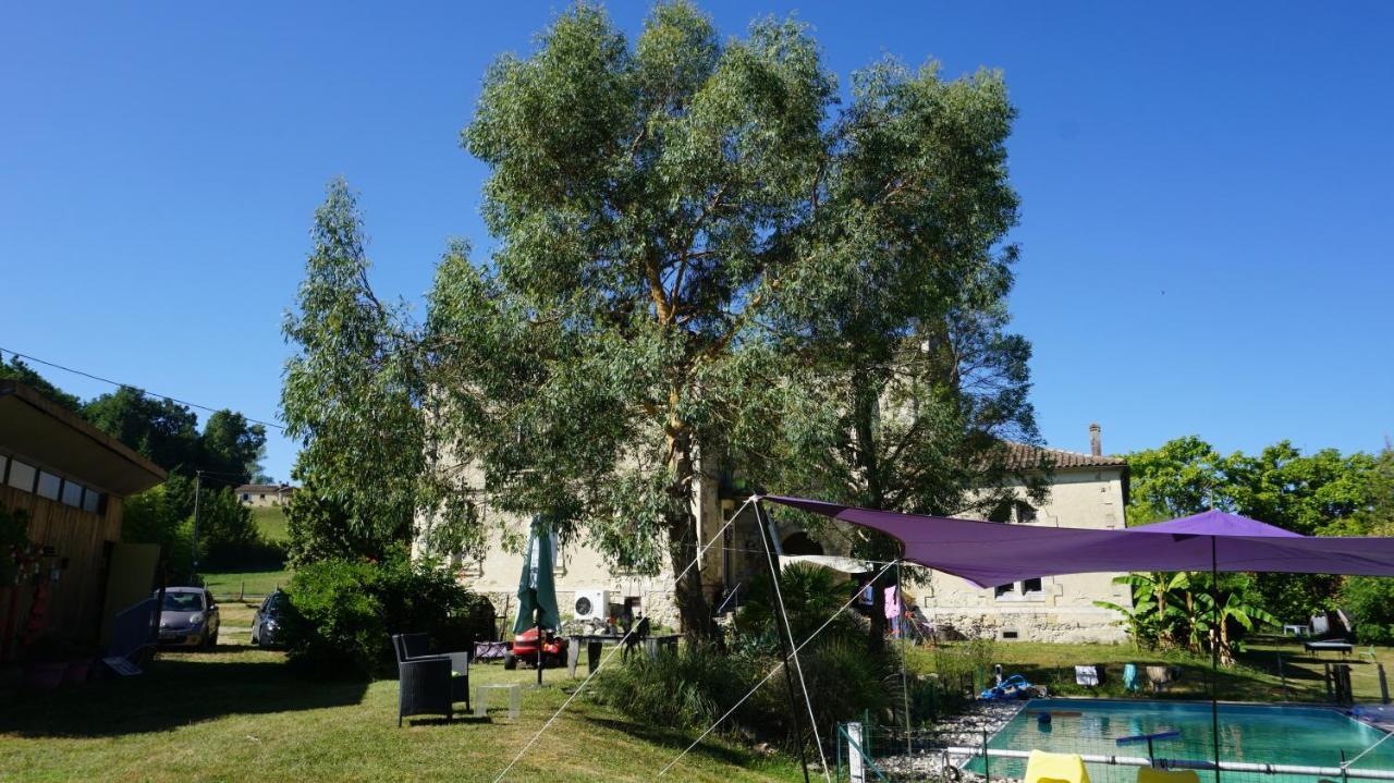 La Vieille Ecole Bed & Breakfast Bourgougnague Luaran gambar